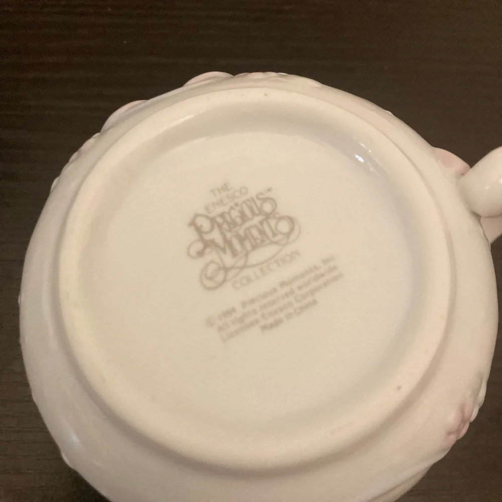 Vintage 1994 Precious Moments cup